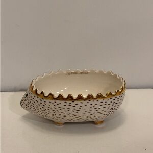 Ceramic Hedgehog Measuring Nesting Cup 1/2 cup